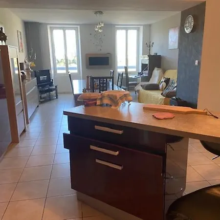 Au Chateau Saint Blaise Appartement *