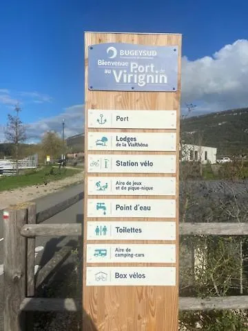 Au Château Saint Blaise Apartamento Virignin
